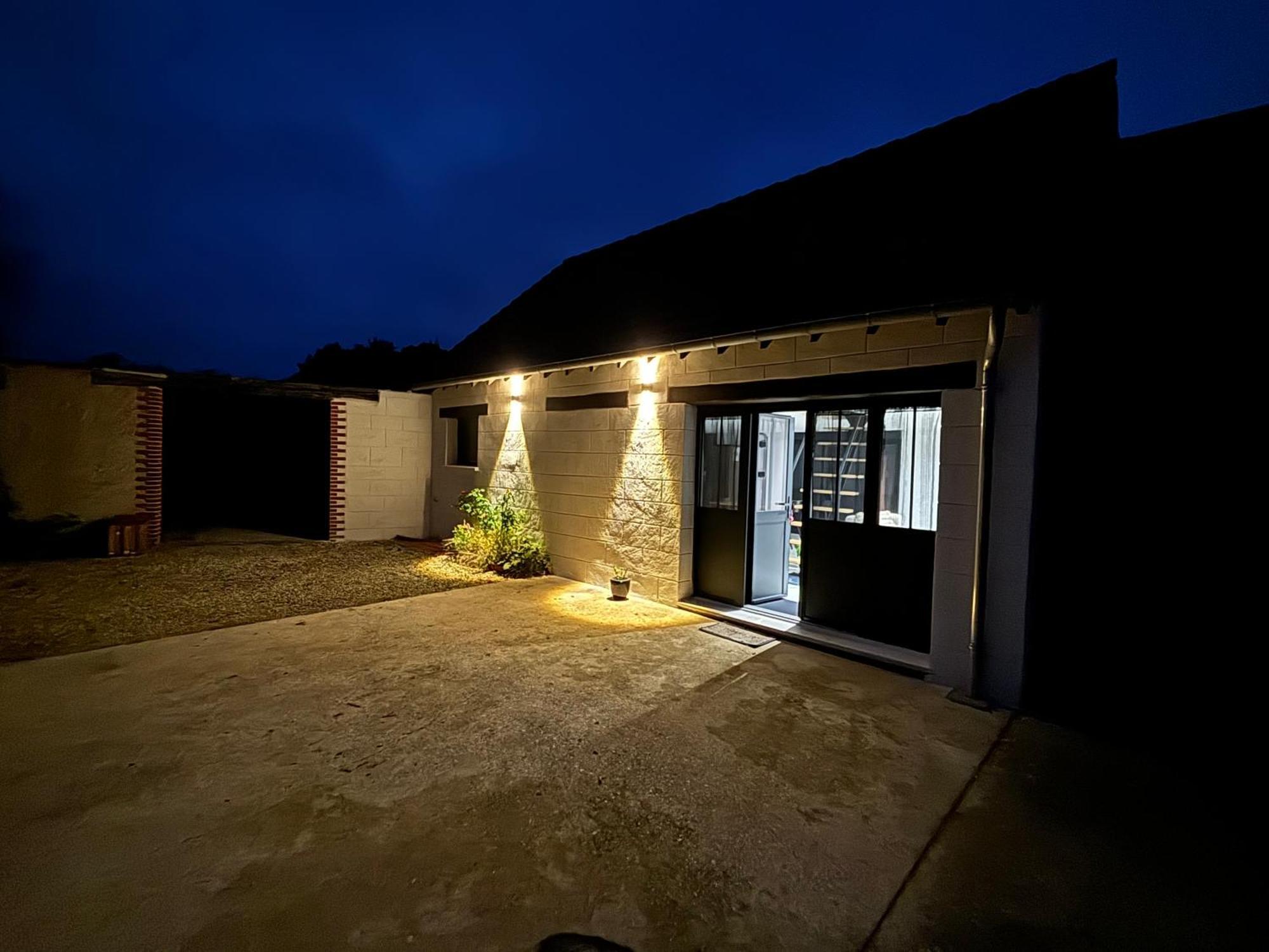 Loft Prive Proche Beauval Et Chambord Villa Lassay-sur-Croisne Exterior foto