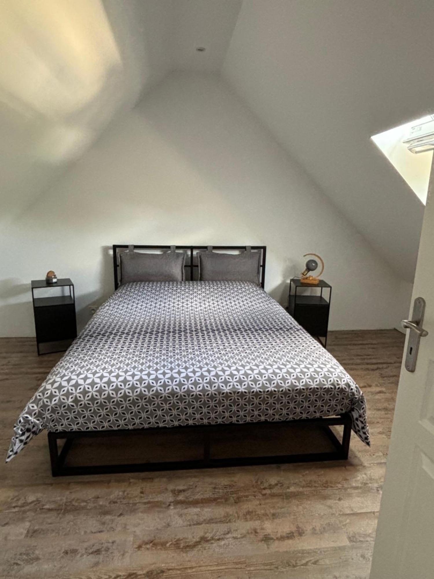 Loft Prive Proche Beauval Et Chambord Villa Lassay-sur-Croisne Exterior foto
